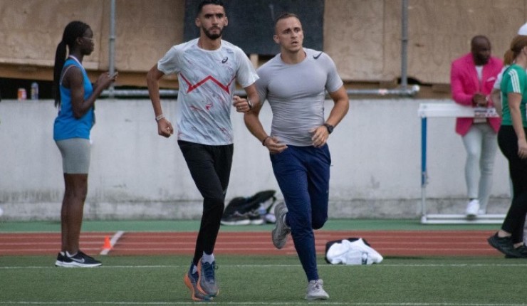 ATHLETISME – Myocene avec un athlète olympique français courant le 3000m steeple-chase | Étude de cas